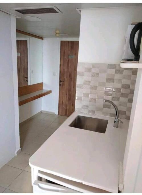 נוף למפרץ Appartement Eilat Buitenkant foto